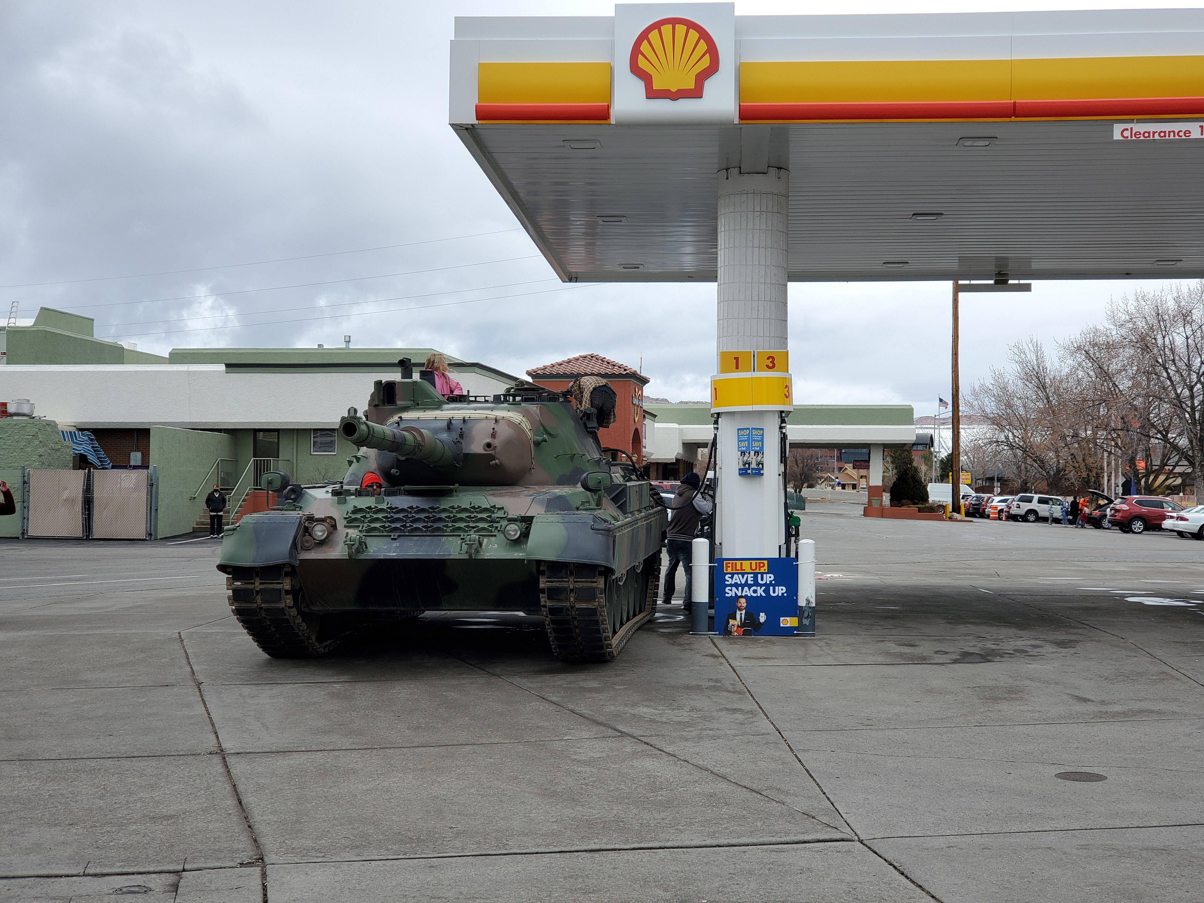 I take your T34 picture and give you a Leopard 1