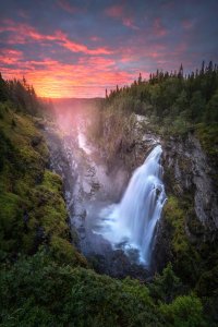 The waterfall Hällingsåfallet discharges into the longest canyon in Sweden [OC] [1282x1920]