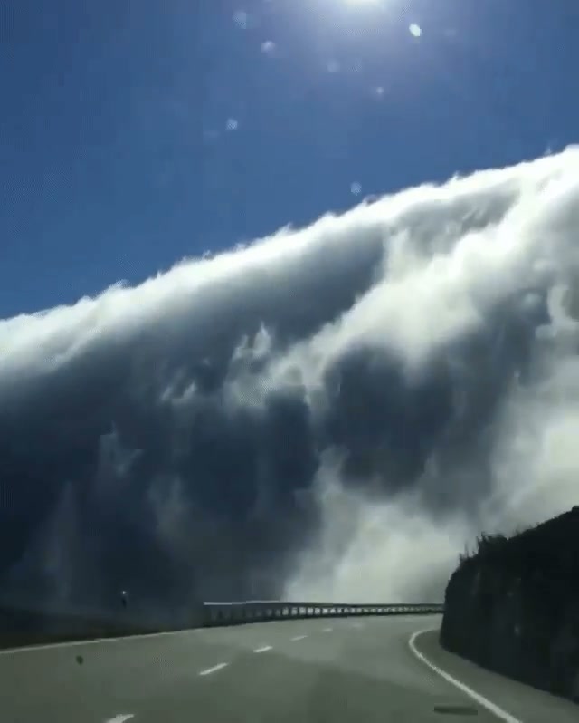 Falling clouds