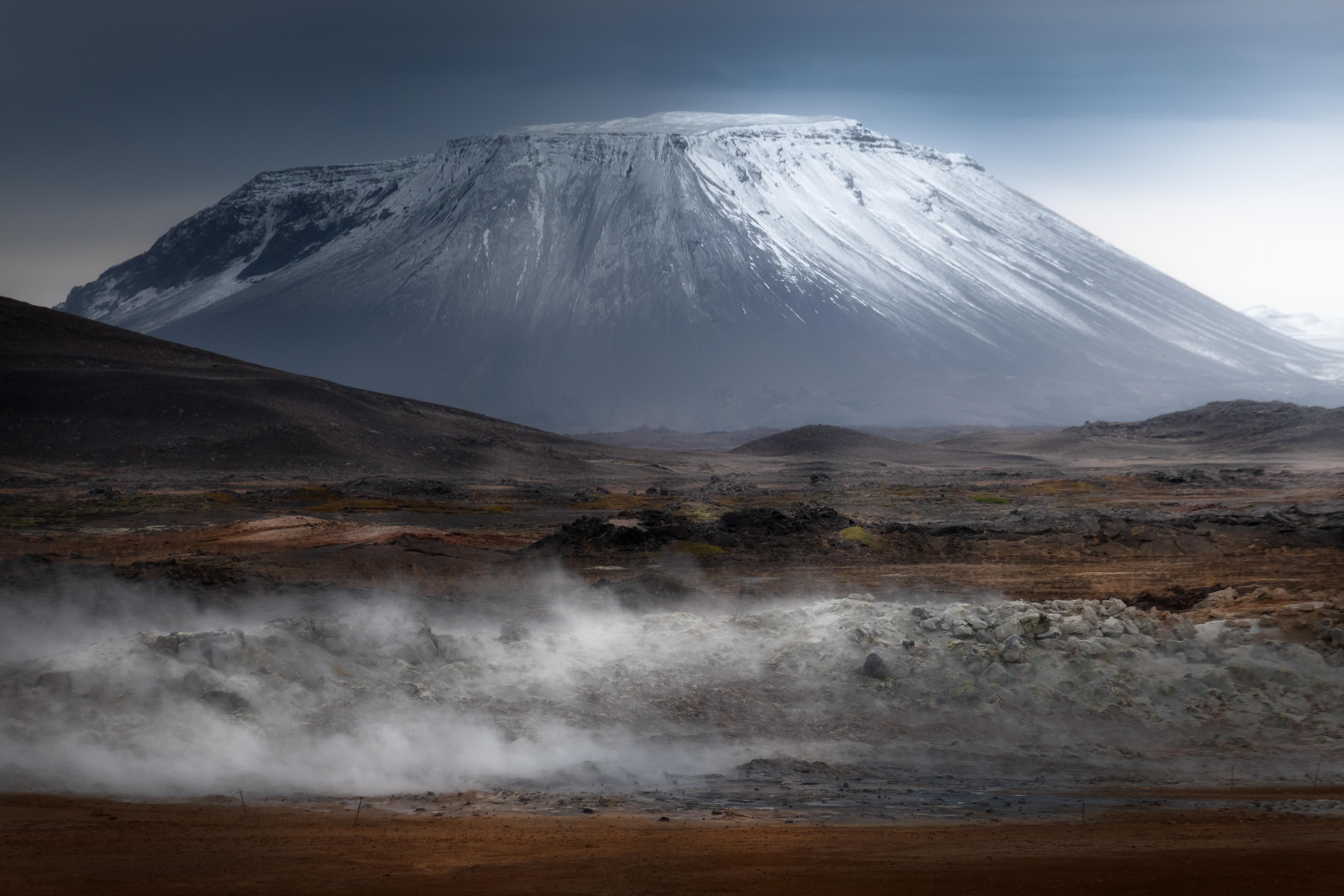 Hverir, Iceland [OC] [5472x3648]