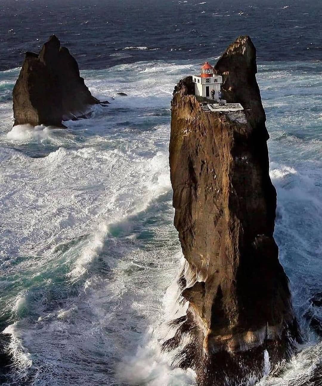This lonely lighthouse in Iceland is a perfect place for surviving any possible Zombie apocalypse