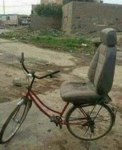 funny-pictures-bike-chair-6316769