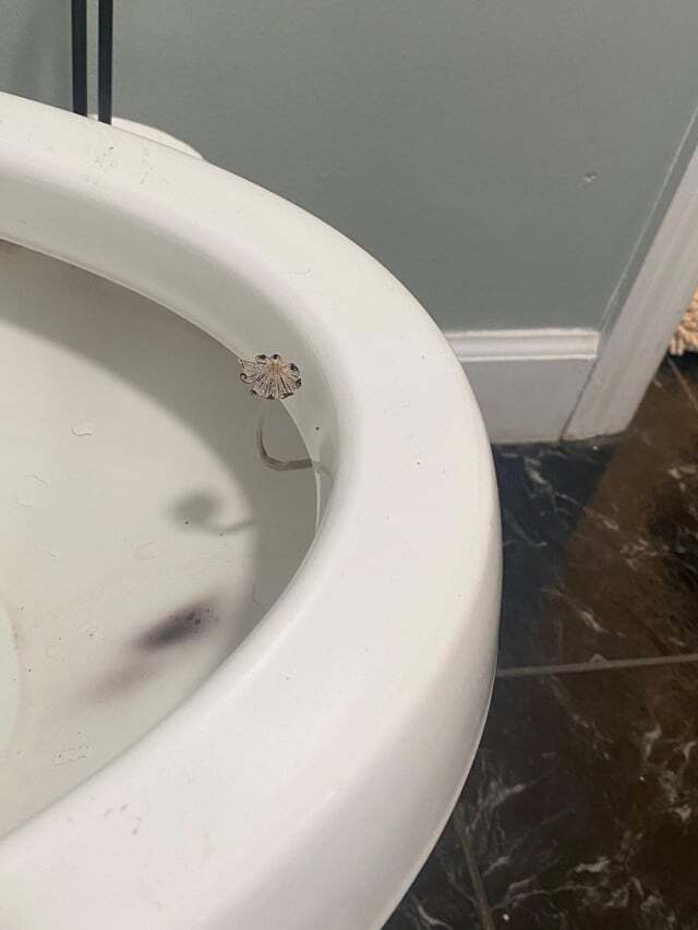 Creo que es hora de desinfectar el baño