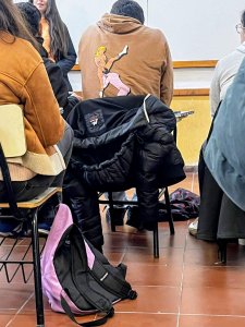 Es el tipo de vestimenta que hay que llevar a la universidad