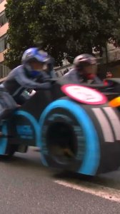 Tron hasta que trona